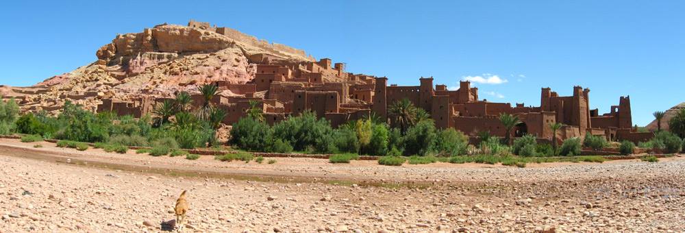 pueblo de la valle de las rosas marruecos